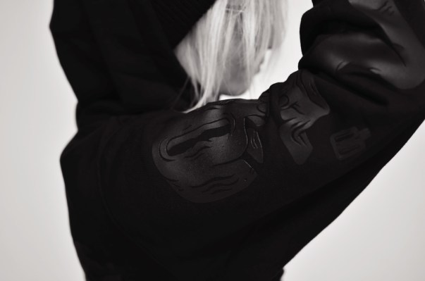 DOUBLE KILLER HOODIE BLACK