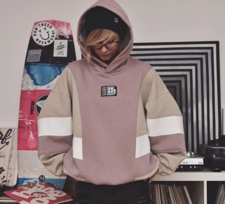 STRAWBERRY MILKSHAKE HOODIE