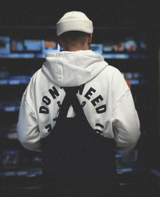  WHITE BASIC HOODIE